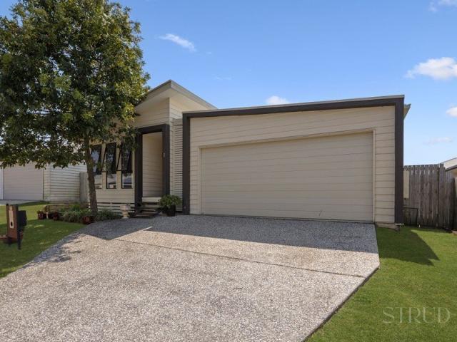 WOODN'T IT BE NICE? | IMMACULATE HOME WILL NOT LAST!