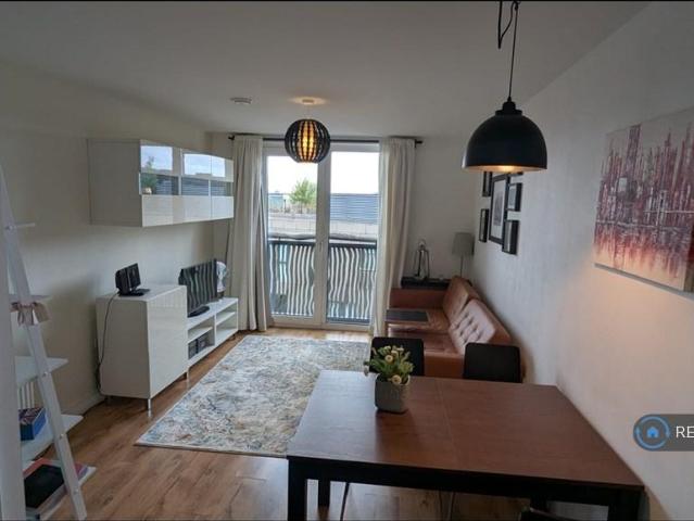 Woods House, London, SW1W 1 bed flat to rent £2,535 pcm £585 pw