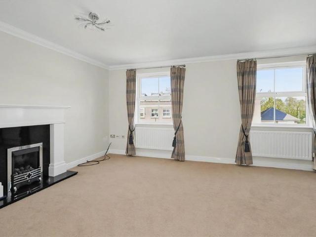 Woodsome Lodge, Weybridge