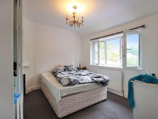 Woodside Way, Croydon, CR0