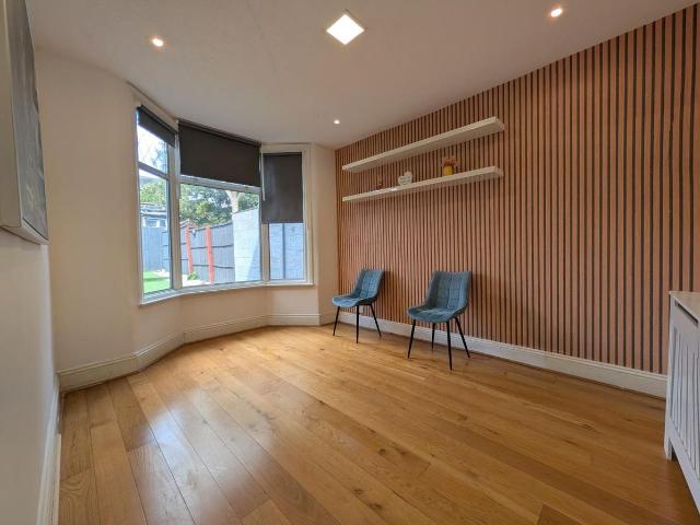 Woodside Avenue, London SE25, 4 bed terraced house to rent, £2,600 pcm | PrimeLocation