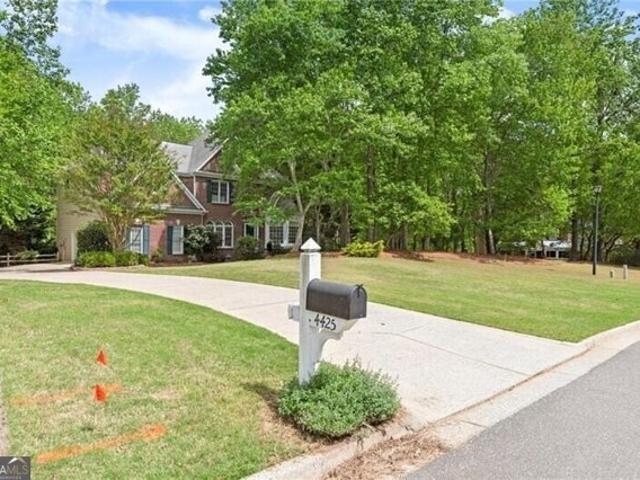 Woodside Ct, Cumming, Home For Sale