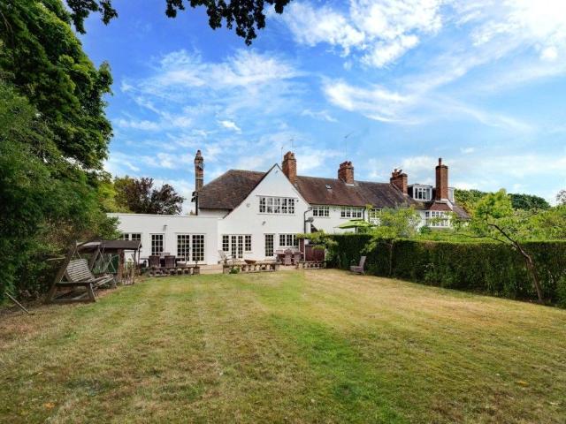Woodside, Hampstead Garden Suburb NW11, 4 bed property to rent, £4,250 pcm | PrimeLocation
