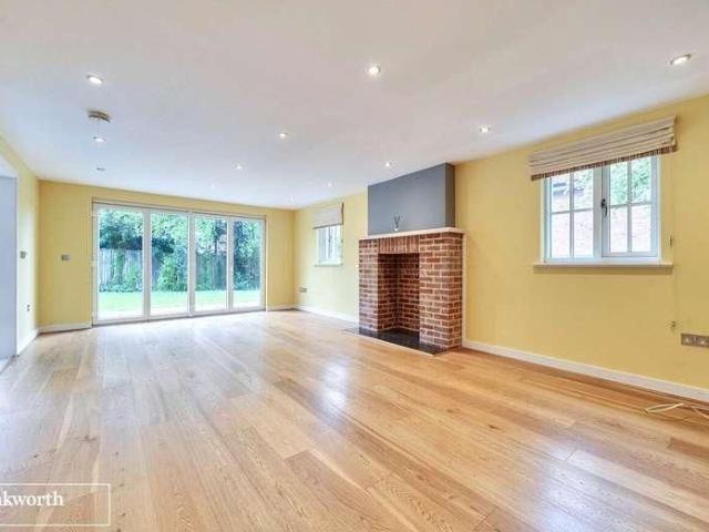 Woodside House, Woods Lane, Cliddesden, Basingstoke, Hampshire, RG25