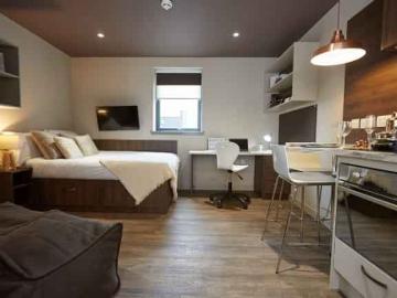 Woodside House, Glasgow Has an Apartment