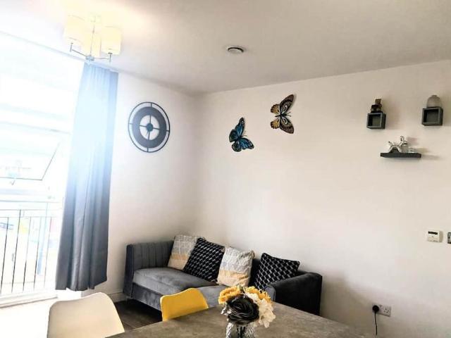Woodside Park | Studio apartment for rent #147886209 | Rentberry
