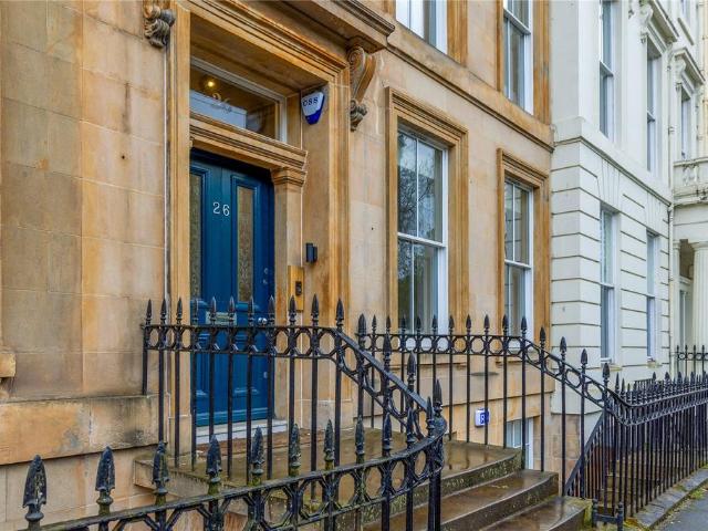 Woodside Place, Glasgow, G3 3 bed apartment to rent £4,500 pcm £1,038 pw