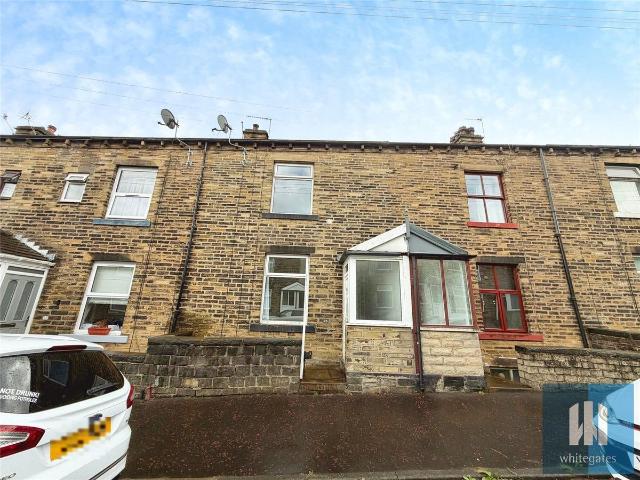 Woodside Place, Halifax HX3, 2 bed terraced house to rent, £795 pcm | PrimeLocation
