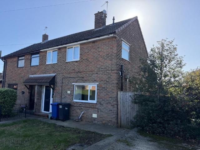 Woodside Road, Doncaster, DN5 3 bed semi detached house to rent £900 pcm £208 pw