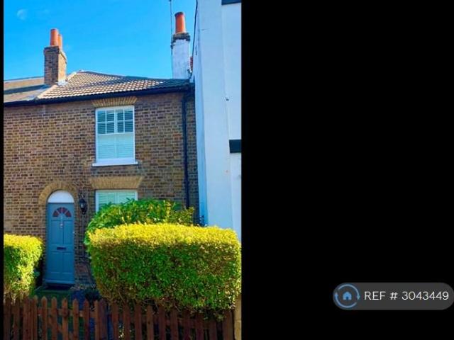 Woodside Road, Sidcup, DA15 2 bed end of terrace house to rent £1,850 pcm £427 pw