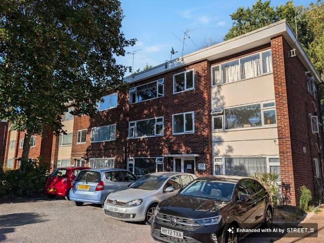 Woodside Road, Southampton SO17 1 bed flat to rent £875 pcm £202 pw