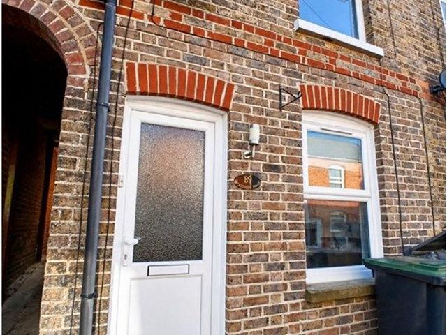 Woodside Road, Tonbridge TN9, 2 bed terraced house to rent, £1,555 pcm | PrimeLocation