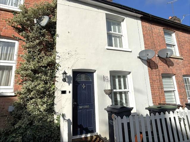 Woodside Road, Tonbridge TN9, 2 bed terraced house to rent, £1,500 pcm | PrimeLocation