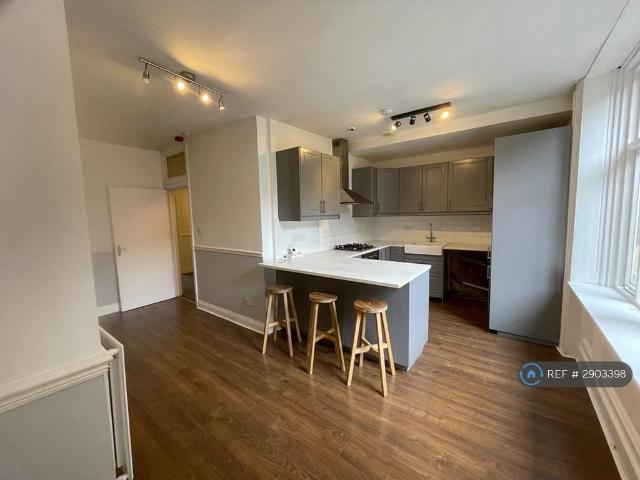 Woodside, Sunderland, SR2 3 bed flat to rent £950 pcm £219 pw