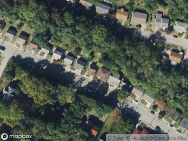Woodstock Ave