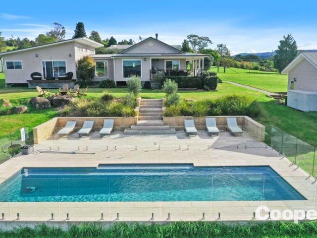 Woodstock Homestead Luxury Acreage Country Coastal Living Just Minutes from Milton & Mollymook