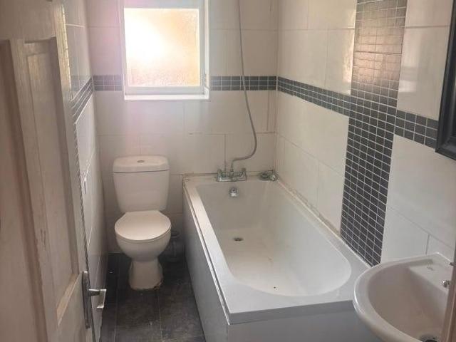 Woodstock Street, Reading RG1, 4 bed semi detached house to rent, £1,900 pcm | PrimeLocation