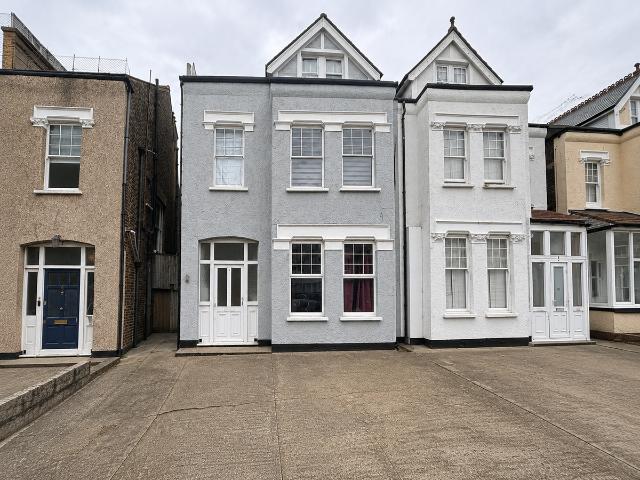 Woodstock Road, Croydon CR0, 1 bed flat to rent, £1,200 pcm | PrimeLocation