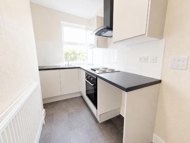 Woodstock Road, Finsbury Park 1 bed barn conversion to rent £1,712 pcm £395 pw