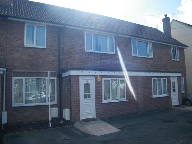 Woodstock Road, Nottingham NG9, 2 bed flat to rent, £845 pcm | PrimeLocation