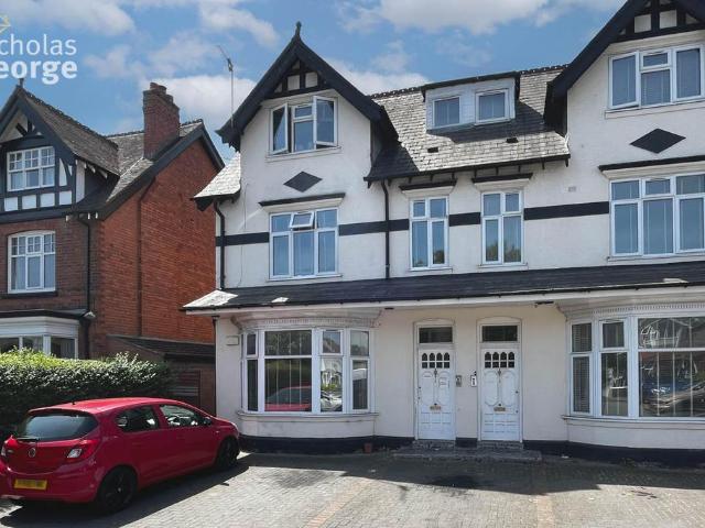 Woodstock Rd, Moseley, B13 9BN 3 bed flat to rent £1,200 pcm £277 pw