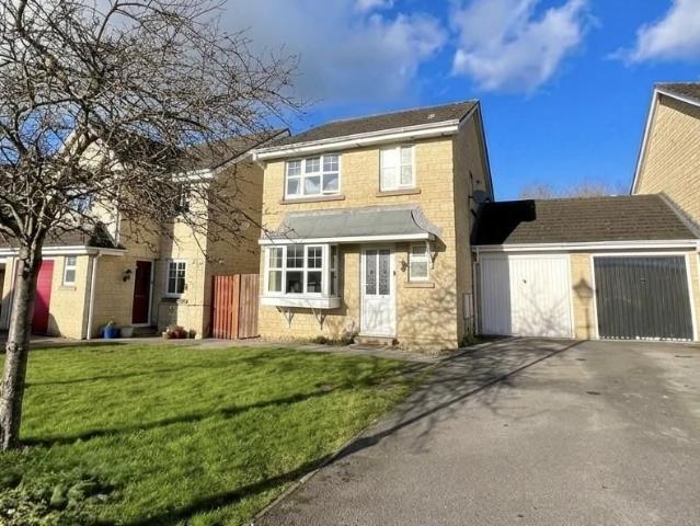 Woodpecker Mews, Chippenham SN14, 3 bed detached house to rent, £1,450 pcm | PrimeLocation