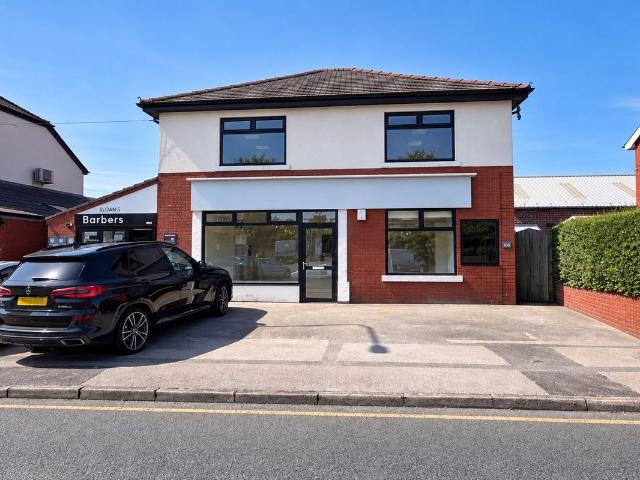 Woodplumpton Road, Fulwood, Preston PR2, 2 bed flat to rent, £1,000 pcm | PrimeLocation