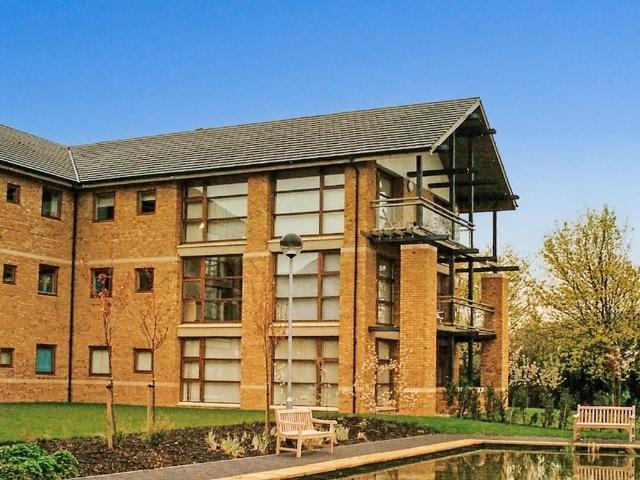 Woodward Place, Loughton Lodge, Milton Keynes MK8, 4 bed flat to rent, £1,750 pcm | PrimeLocation