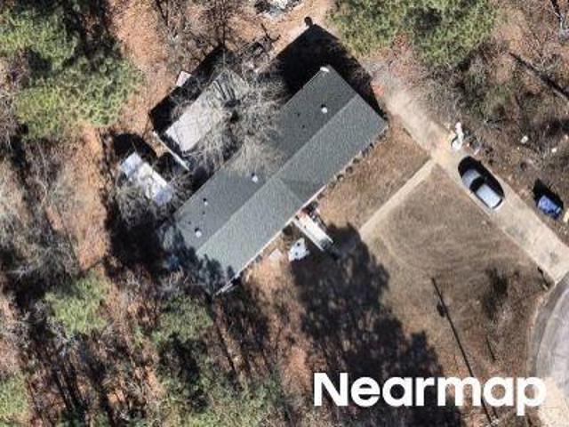 Woodtrail Ln