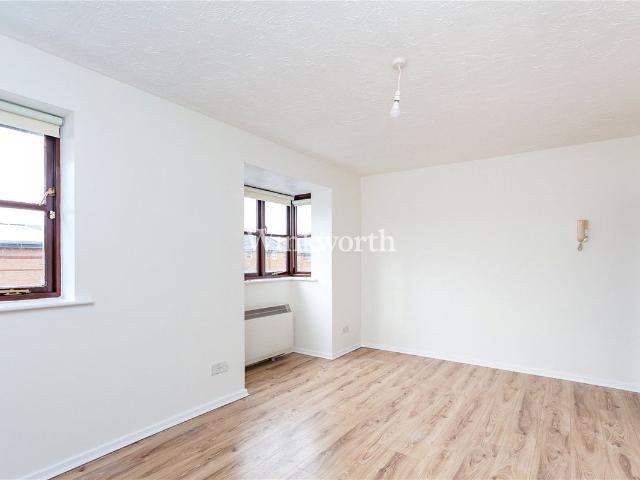 Woodvale Way, London NW11, 1 bed flat to rent, £1,575 pcm | PrimeLocation