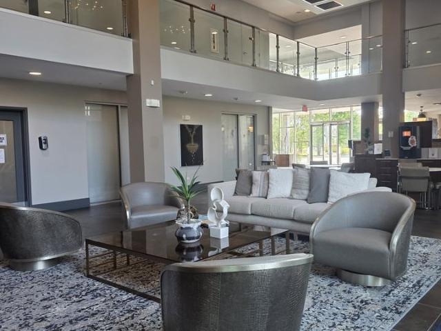 Woodview Apartments 847 236 1000 1 Bedroom Apartment for Rent at 15 Parkway North Boulevard Ofc, Deerfield, IL 60015