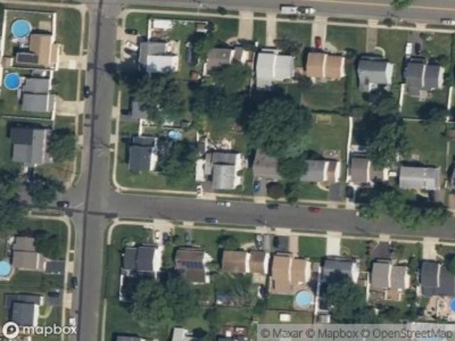Woodview Dr