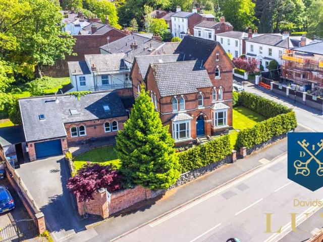 Woodview Drive, Birmingham B15 6 bed detached house to rent £3,400 pcm £785 pw