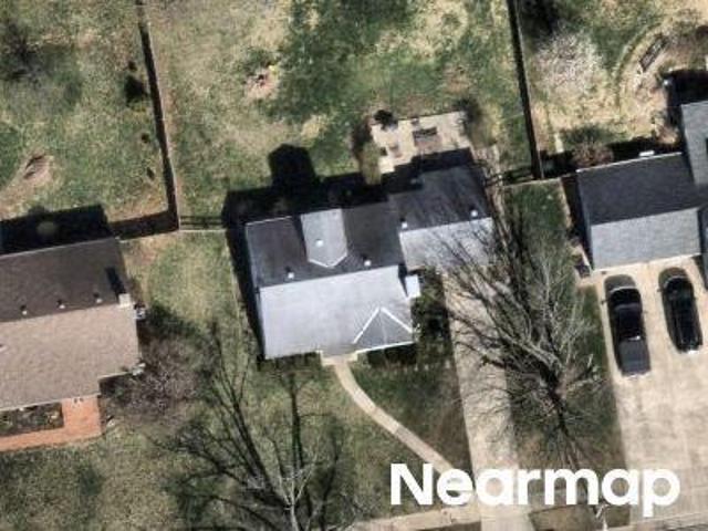 Woodview Ln