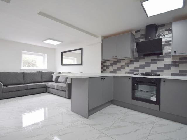 Woodville Road, Cathays CF24, 7 bed terraced house to rent, £3,920 pcm | PrimeLocation