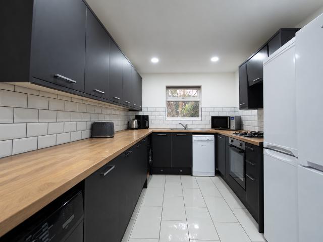 Woodville Road, Cathays CF24, 6 bed terraced house to rent, £3,390 pcm | PrimeLocation