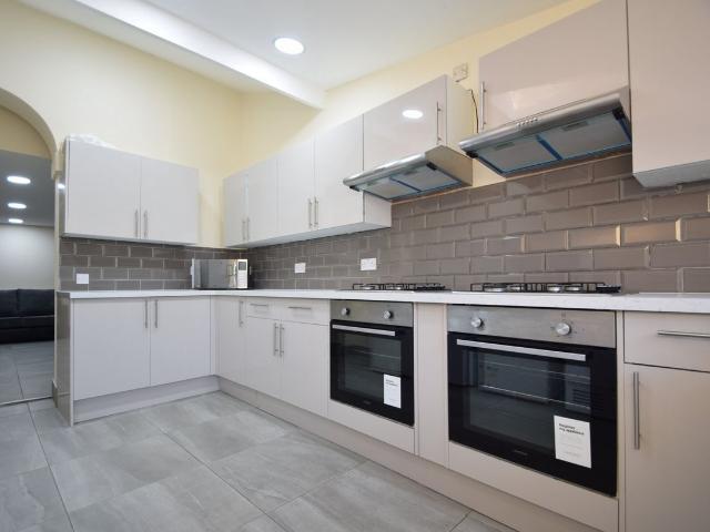 Woodville Road, Cathays CF24, 9 bed terraced house to rent, £3,600 pcm | PrimeLocation