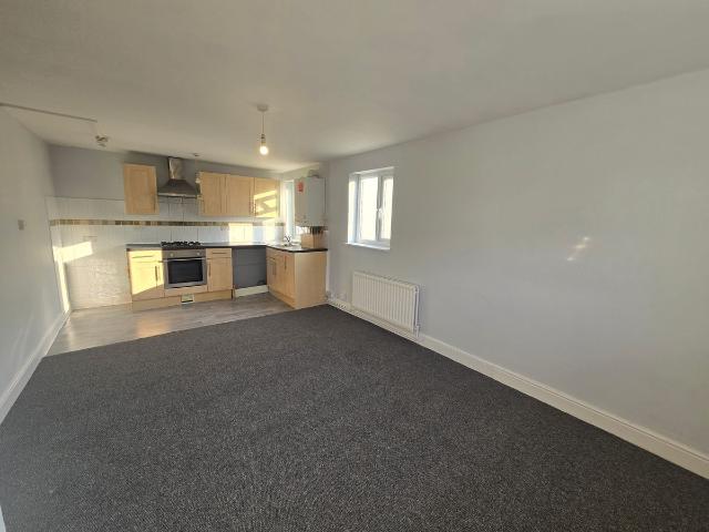 Woodville Road, London, Thornton Heath CR7, 1 bed flat to rent, £1,150 pcm | PrimeLocation