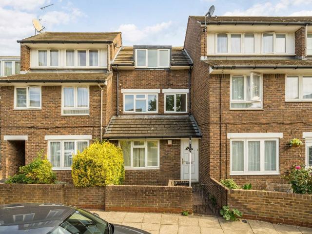 Woodyard Close, Kentish Town NW5, 3 bed terraced house to rent, £5,500 pcm | PrimeLocation