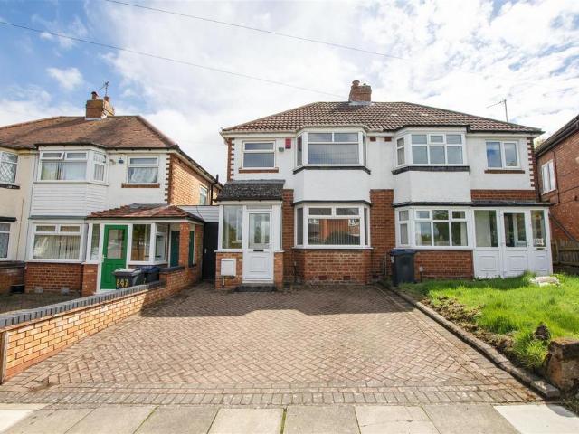 Woolacombe Lodge Road, Birmingham, B29 3 bed semi detached house to rent £1,200 pcm £277 pw