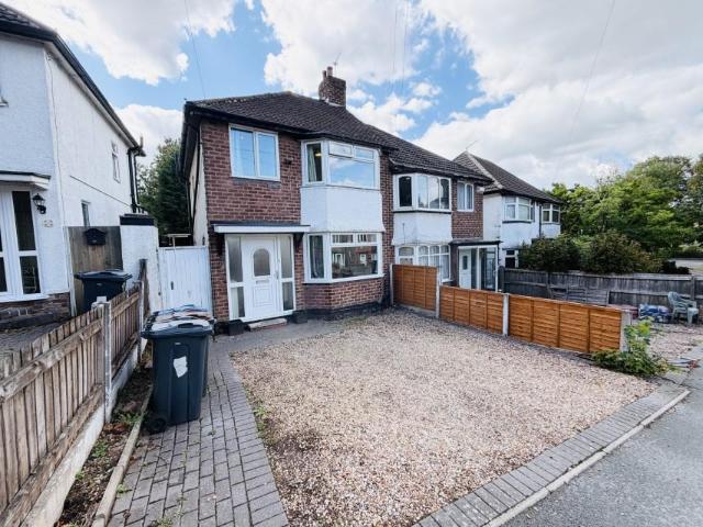Woolacombe Lodge Road, Birmingham B29 3 bed semi detached house to rent £1,250 pcm £288 pw