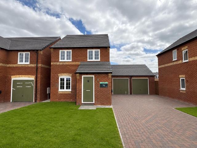 Woolf Grove, Kirkby In Ashfield. 3 bed detached house to rent £1,275 pcm £294 pw
