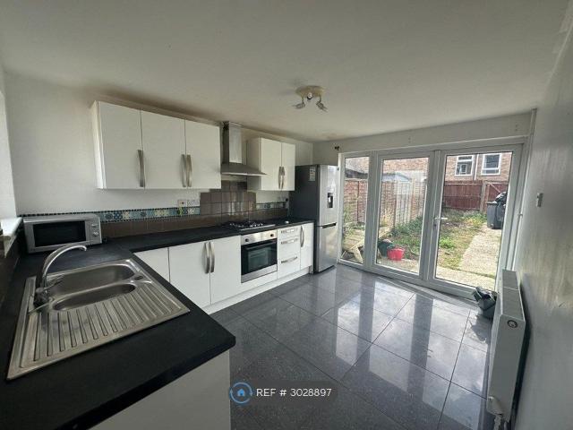 Woolford Way, Basingstoke RG23, 3 bed end terrace house to rent, £1,700 pcm | PrimeLocation