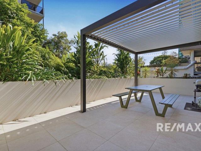 Woolloongabba's Best Kept Secret Rare Ground Floor Residence with an Expansive Private Terrace