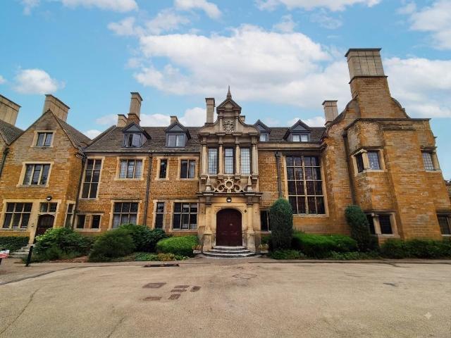 Woolston Close, Northampton NN3, 2 bed flat to rent, £1,100 pcm | PrimeLocation