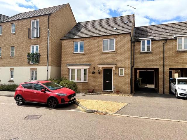 Woolpack Grange, Oakridge Park 4 bed link detached house to rent £1,995 pcm £460 pw