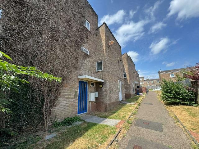 Woolpitch, Cwmbran NP44, 3 bed terraced house to rent, £1,100 pcm | PrimeLocation
