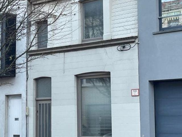 Woonhuis te huur centrum Oostende Stene