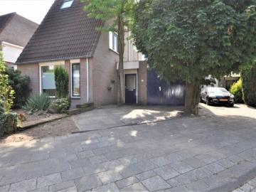 Olland, Meierijstad, Noord-Brabant - IUitgeruste keuken