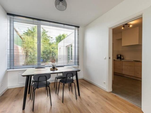 Woonhuis, Eengezinswoning, Tussenwoning te huur in Hoek